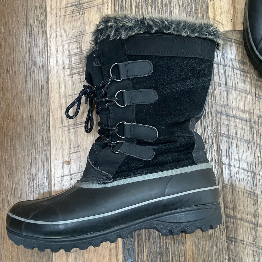 Khombu waterproof winter snow boots Wm 9